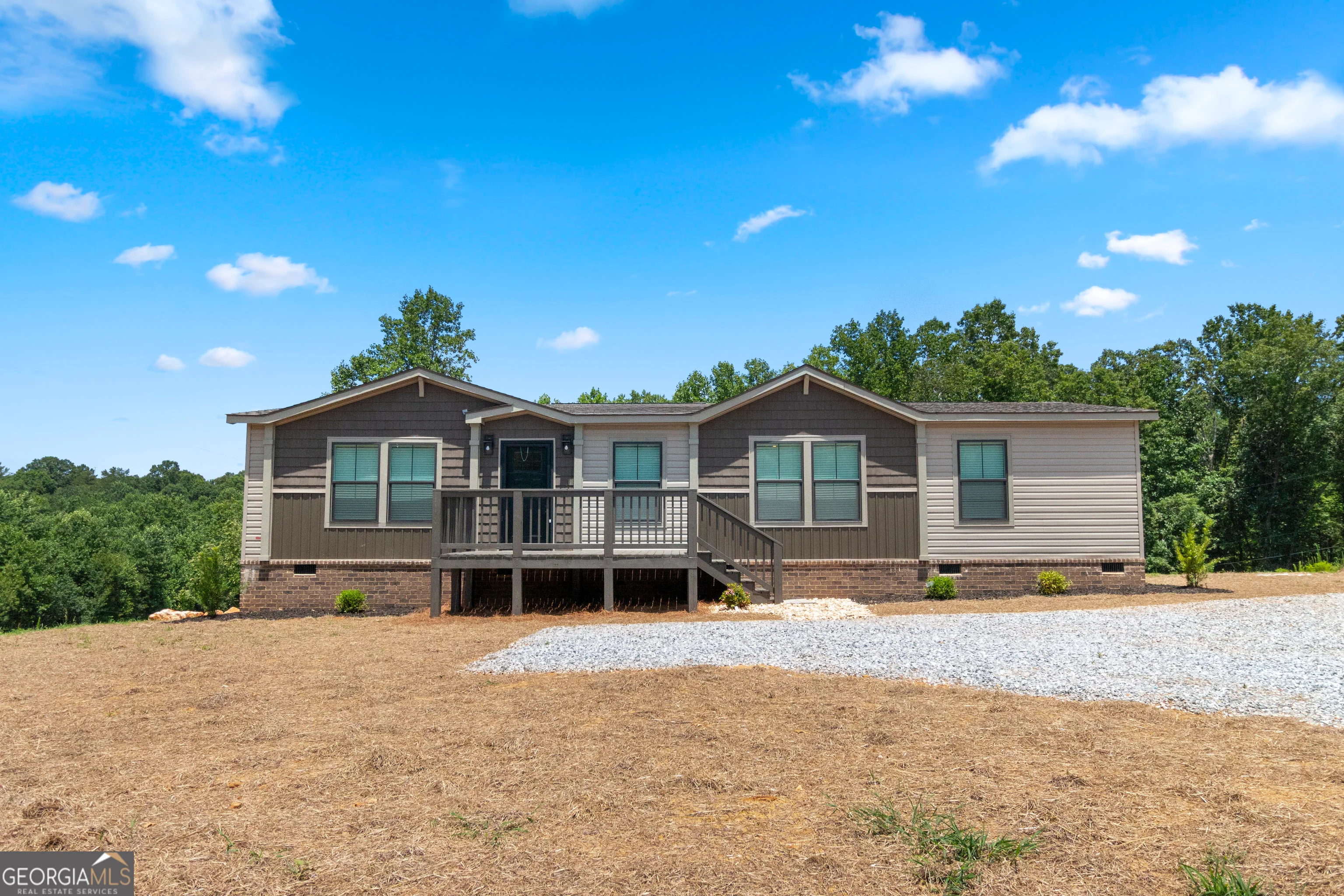 654 Robertson Loop Road