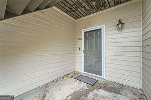 1204 Lake Pointe CIR