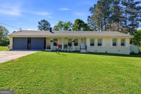 Photo of 11 Lee Street, Rockmart, GA 30153 (MLS # 10732860)