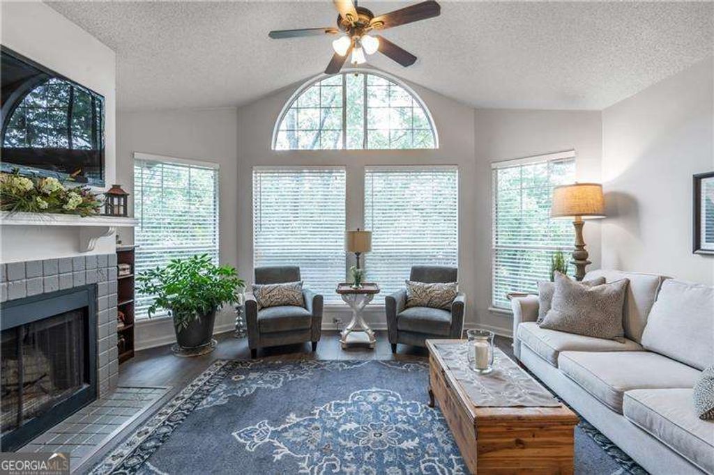 Photo of 509 Cypress Pointe Street, Johns Creek, GA 30022 (MLS # 10657103)