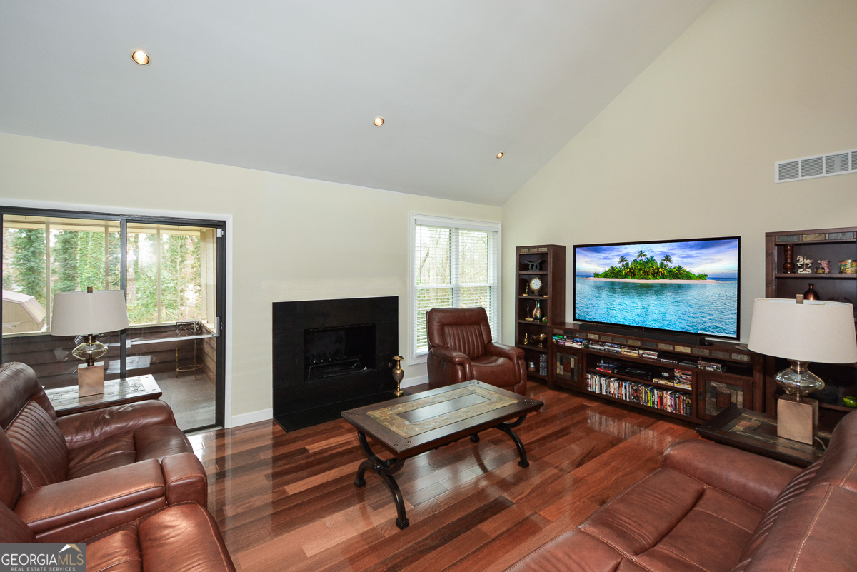 Autumn Ridge - Residential