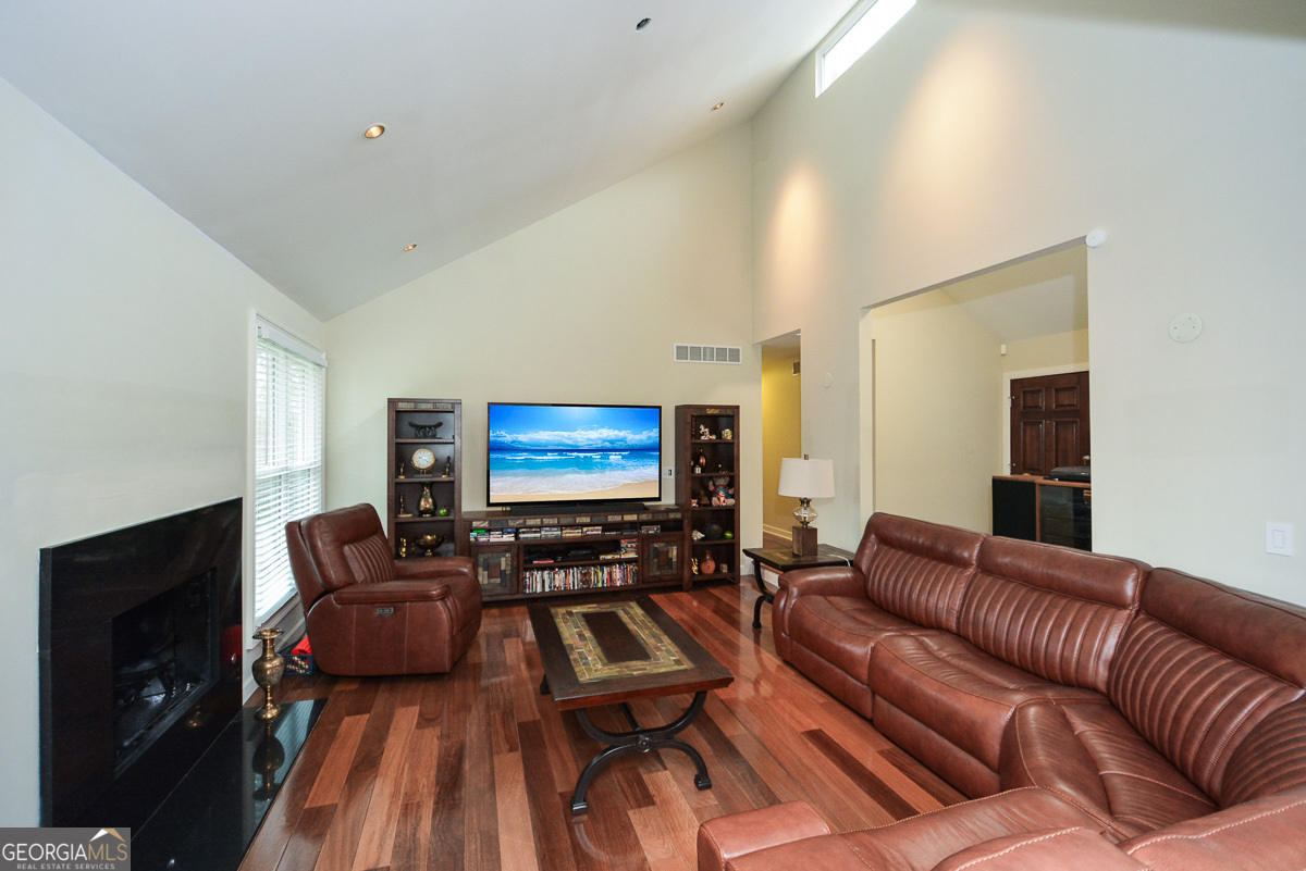 Autumn Ridge - Residential
