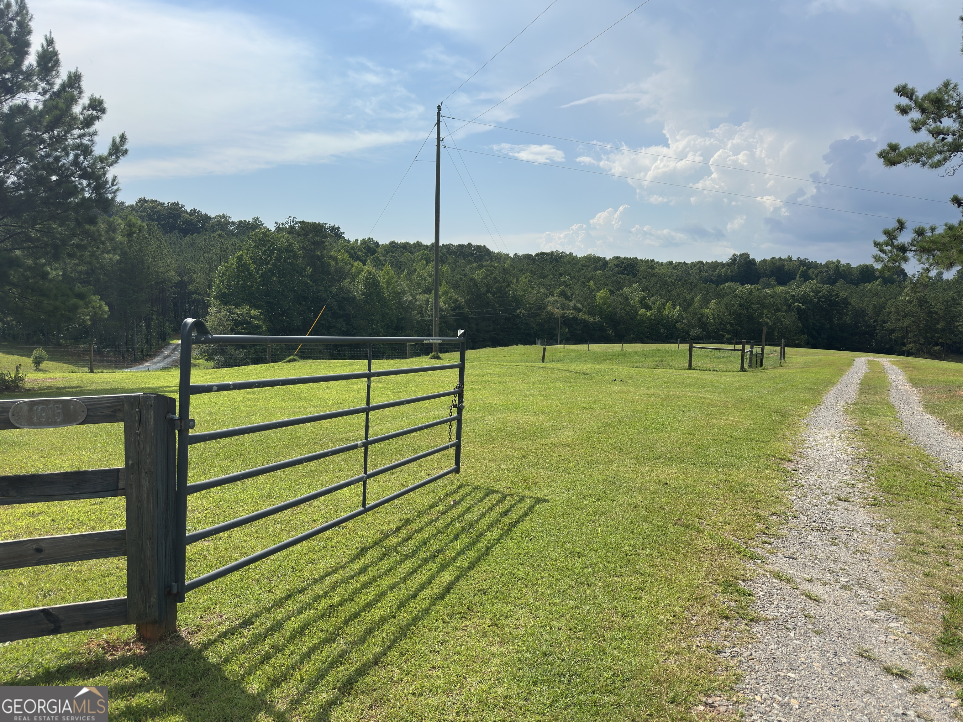 1915 Whooping Creek Church RD