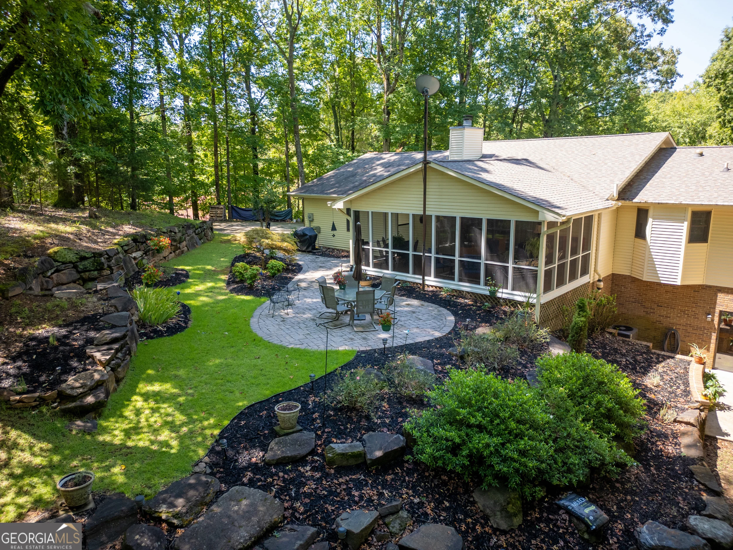 910 Chickasaw Drive