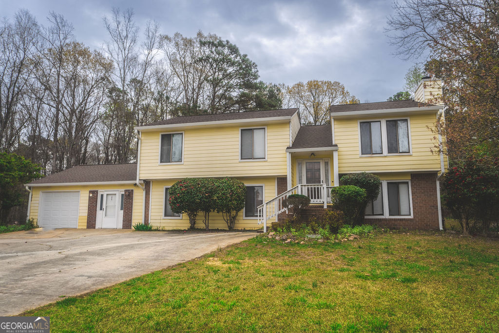 View Fayetteville, GA 30215 house