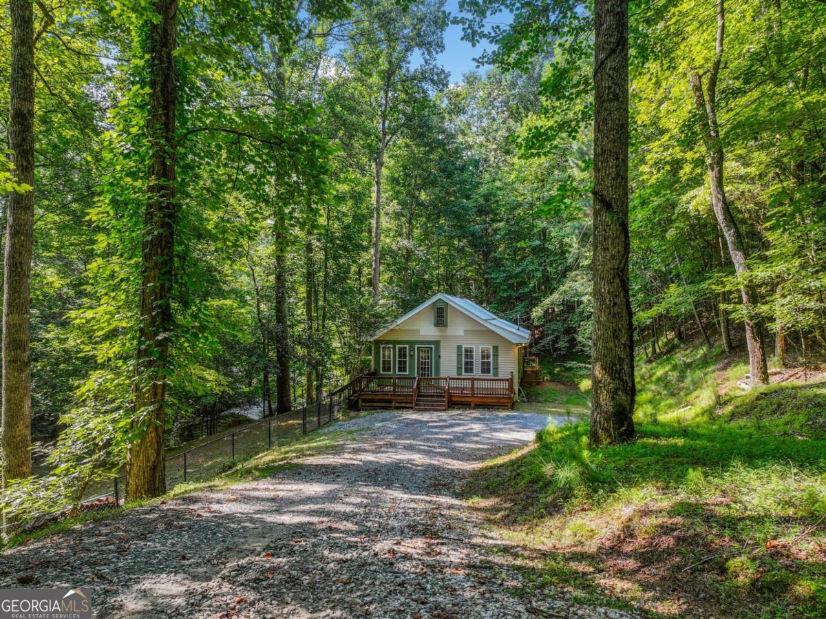 158 Bamby LN