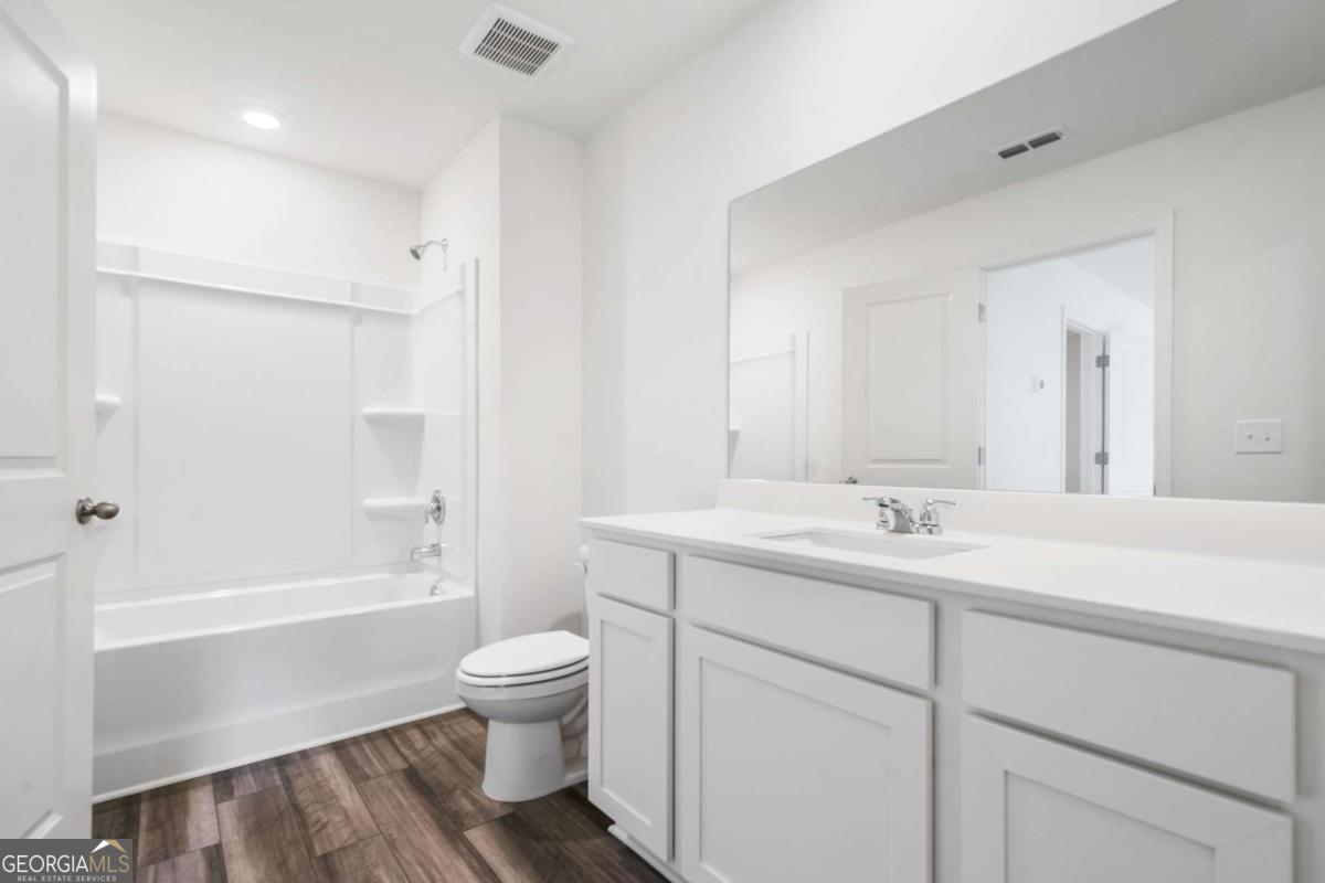 Greyson Parc - Residential Lease