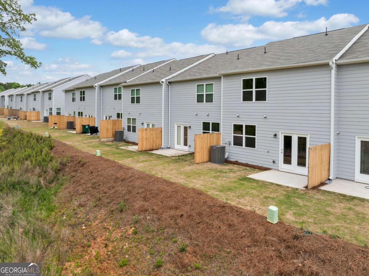 Greyson Parc - Residential Lease