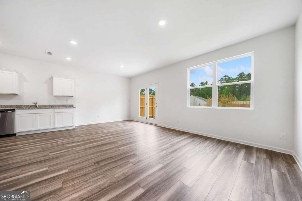 Greyson Parc - Residential Lease