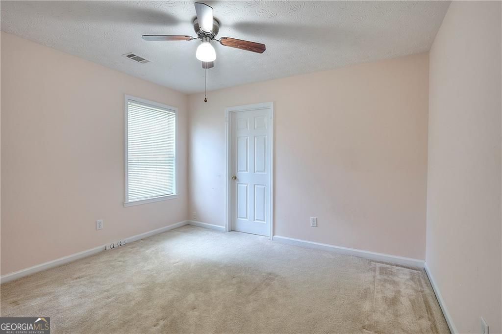 Lilburn, Georgia 30047, United States, 3 Bedrooms Bedrooms, ,3 BathroomsBathrooms,Residential,Active,172862