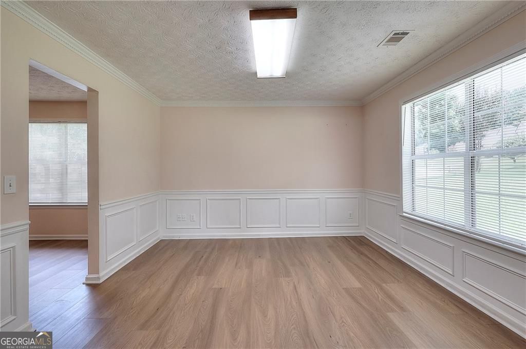 Lilburn, Georgia 30047, United States, 3 Bedrooms Bedrooms, ,3 BathroomsBathrooms,Residential,Active,172862