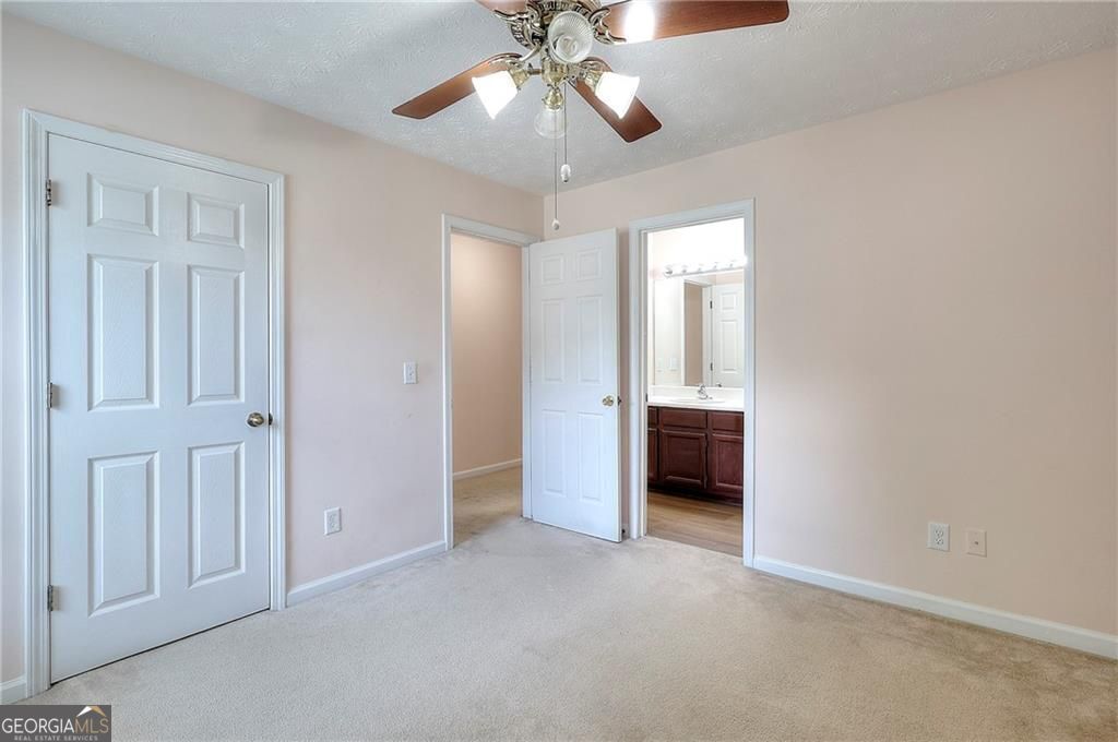 Lilburn, Georgia 30047, United States, 3 Bedrooms Bedrooms, ,3 BathroomsBathrooms,Residential,Active,172862