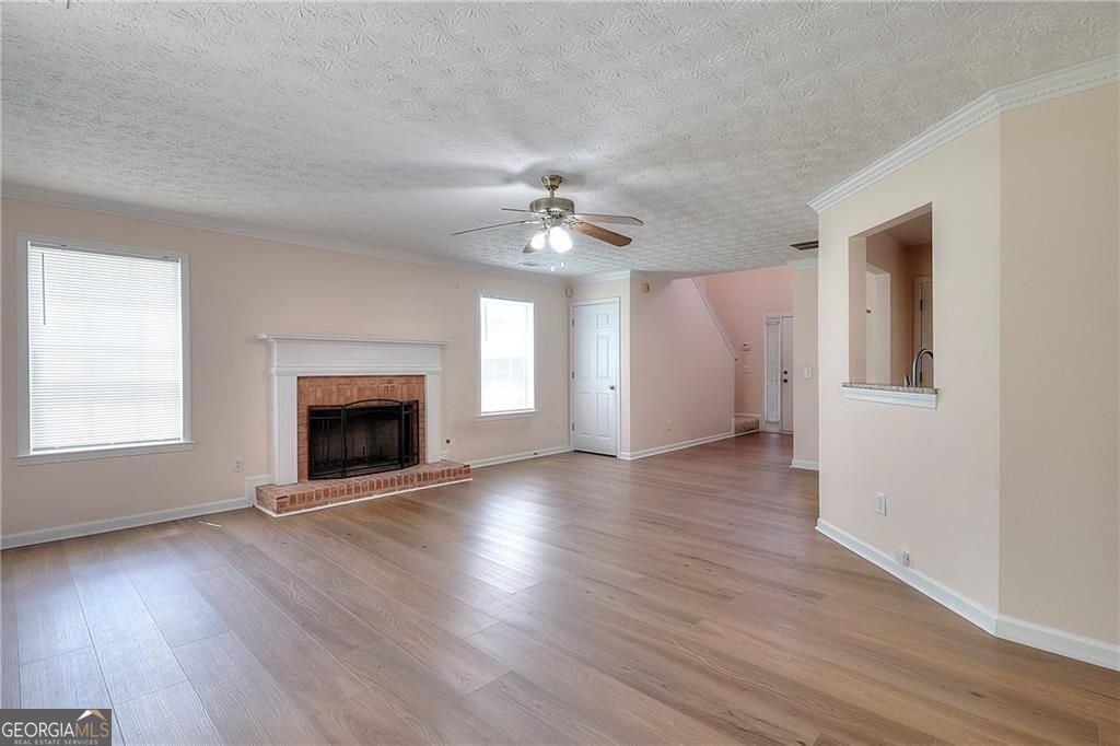 Lilburn, Georgia 30047, United States, 3 Bedrooms Bedrooms, ,3 BathroomsBathrooms,Residential,Active,172862