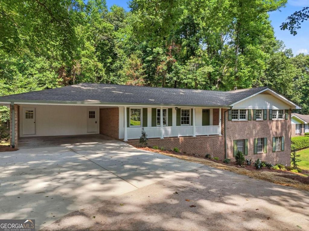 Photo of 7215 Sinyard Road, Lithia Springs, GA 30122 (MLS # 10798912)