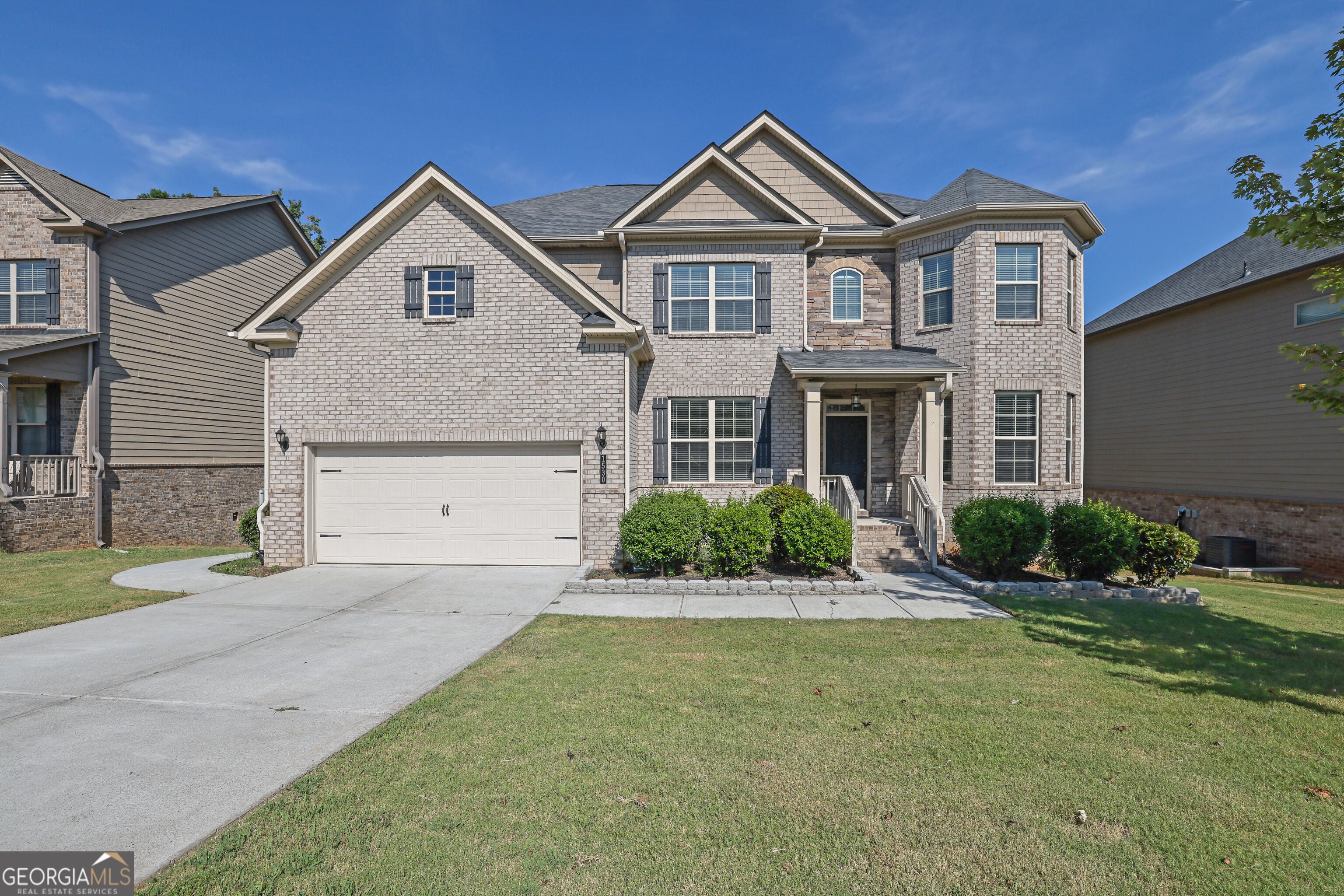 1530 Dahlia DR