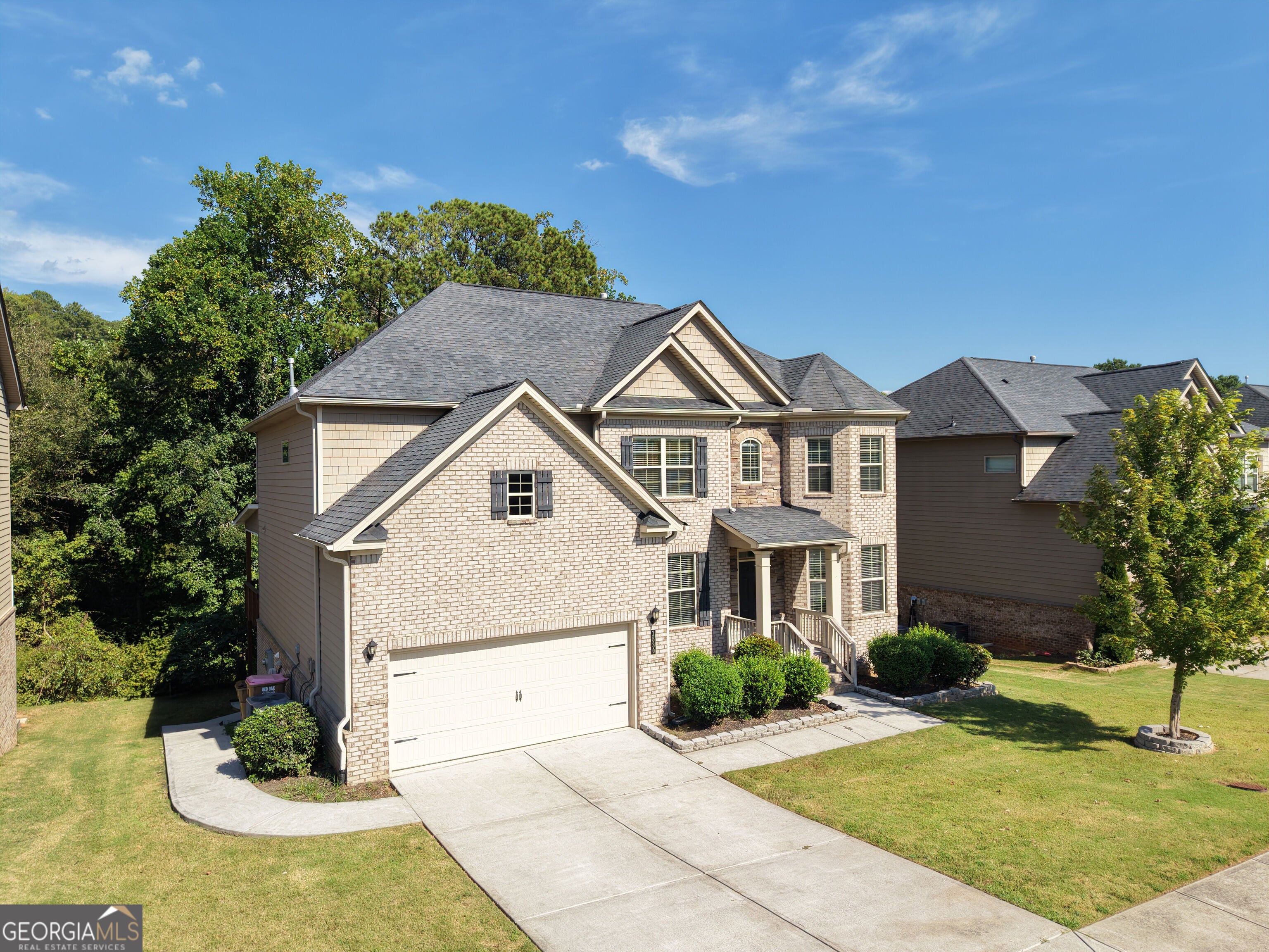 1530 Dahlia DR