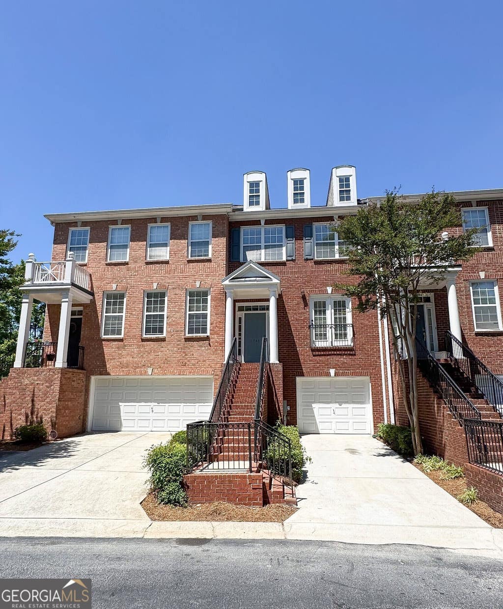 Photo of 1741 Highlands View SE, Smyrna, GA 30082 (MLS # 10784443)