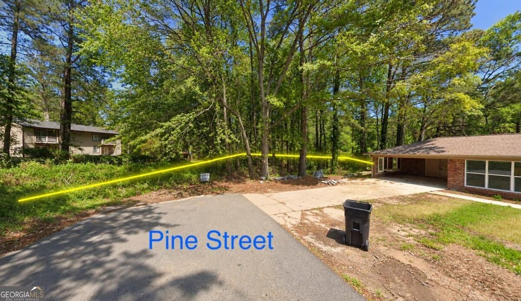 Photo of 0 Fayetteville Rd Rear, Fairburn, GA 30213 (MLS # 10880017)