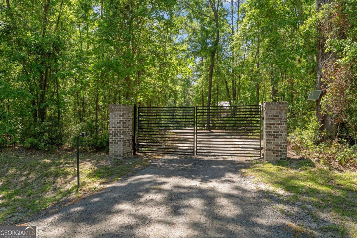 1018 Sweet Hill RD