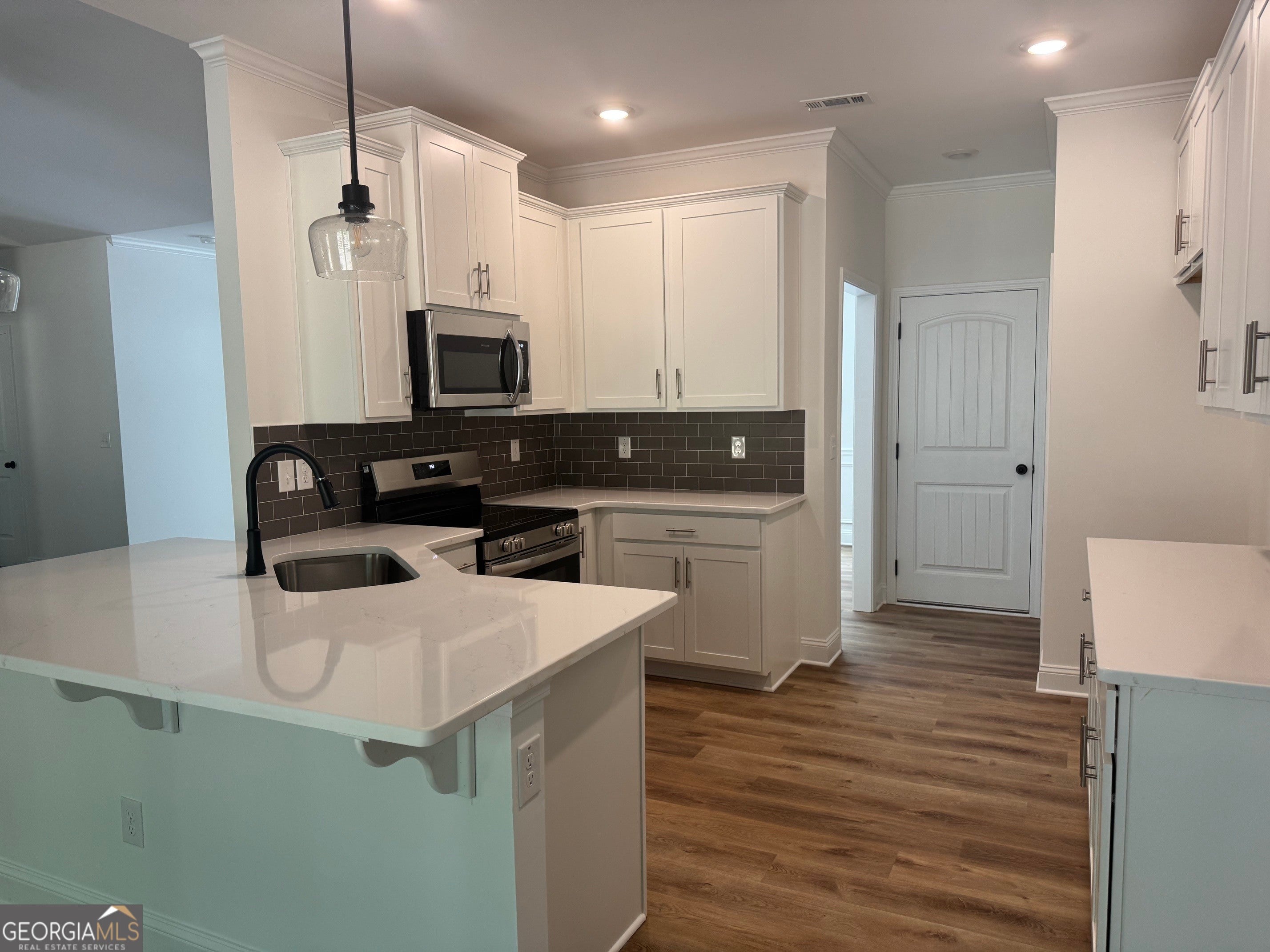5 Marsha WAY