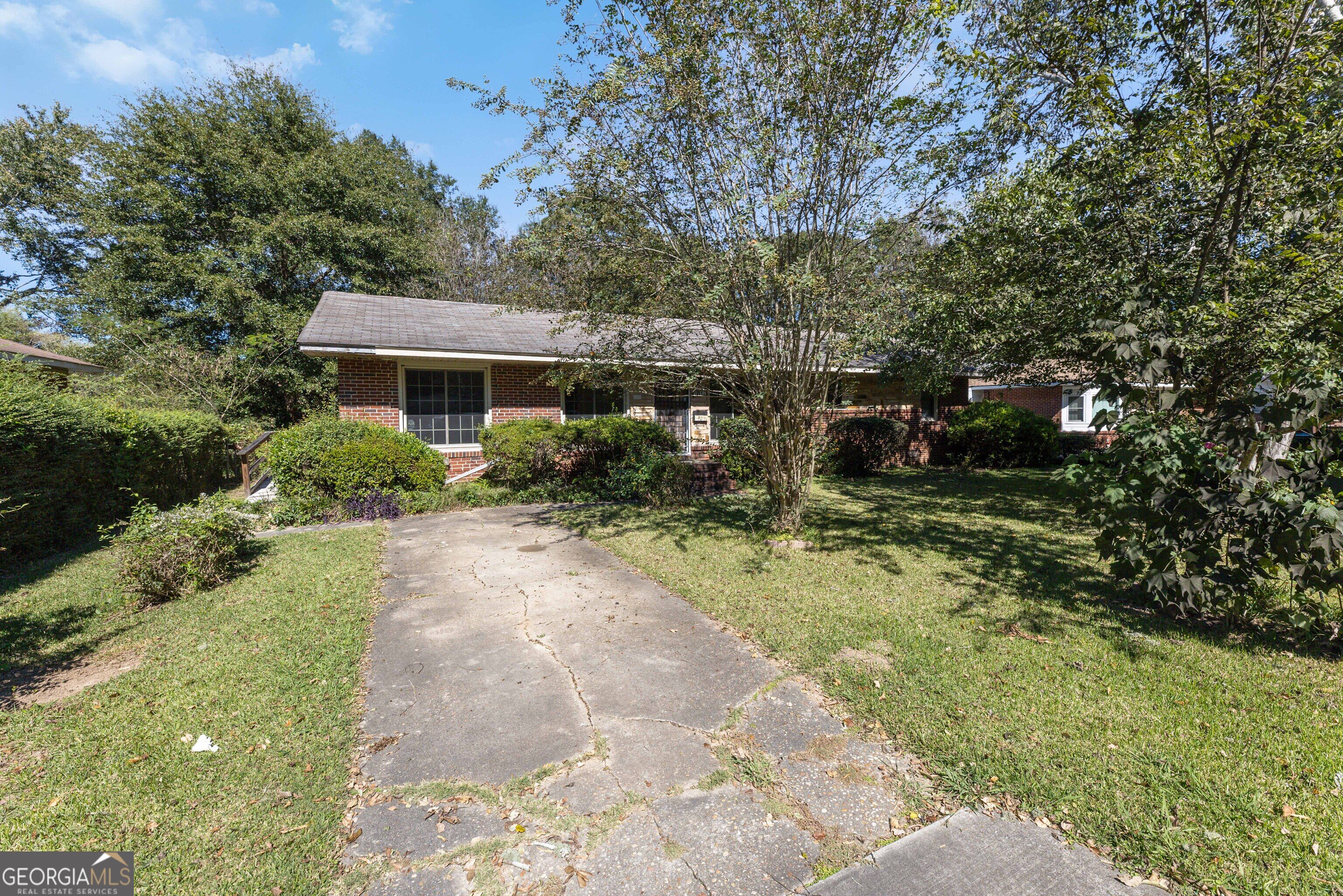 3017 Plantation RD