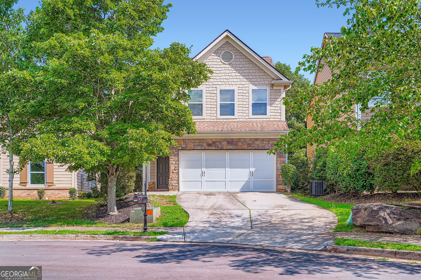 1980 Lily Valley DR