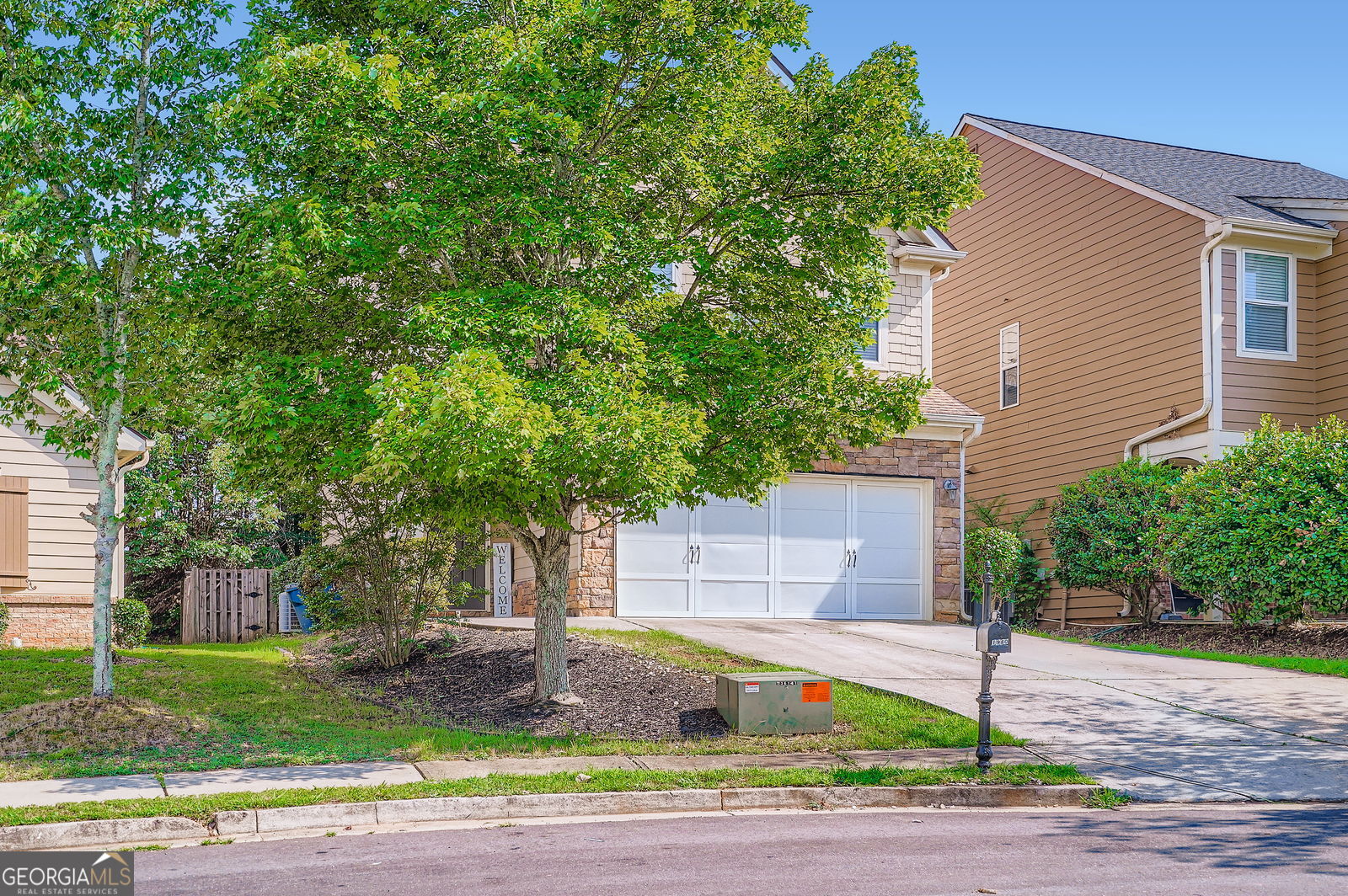 1980 Lily Valley DR