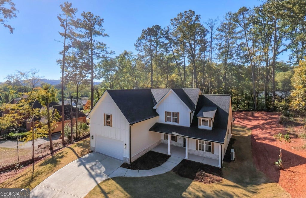 Photo of 36 Johnston Row ROW, Cartersville, GA 30121 (MLS # 10871839)
