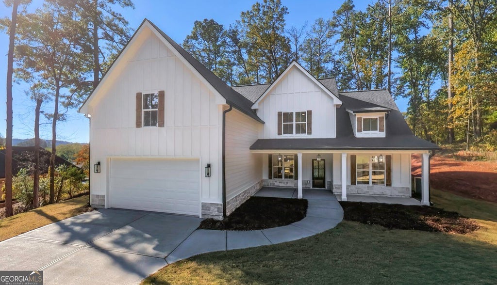 Photo of 36 Johnston Row ROW, Cartersville, GA 30121 (MLS # 10871839)