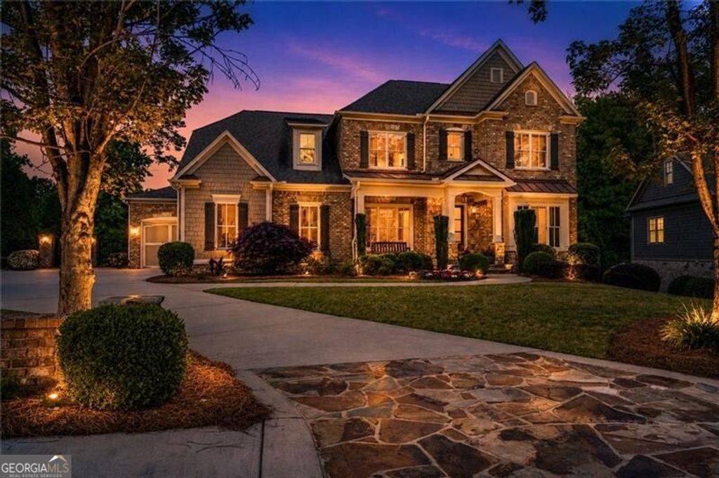 Photo of 238 Hanson Way, Marietta, GA 30064 (MLS # 10768994)