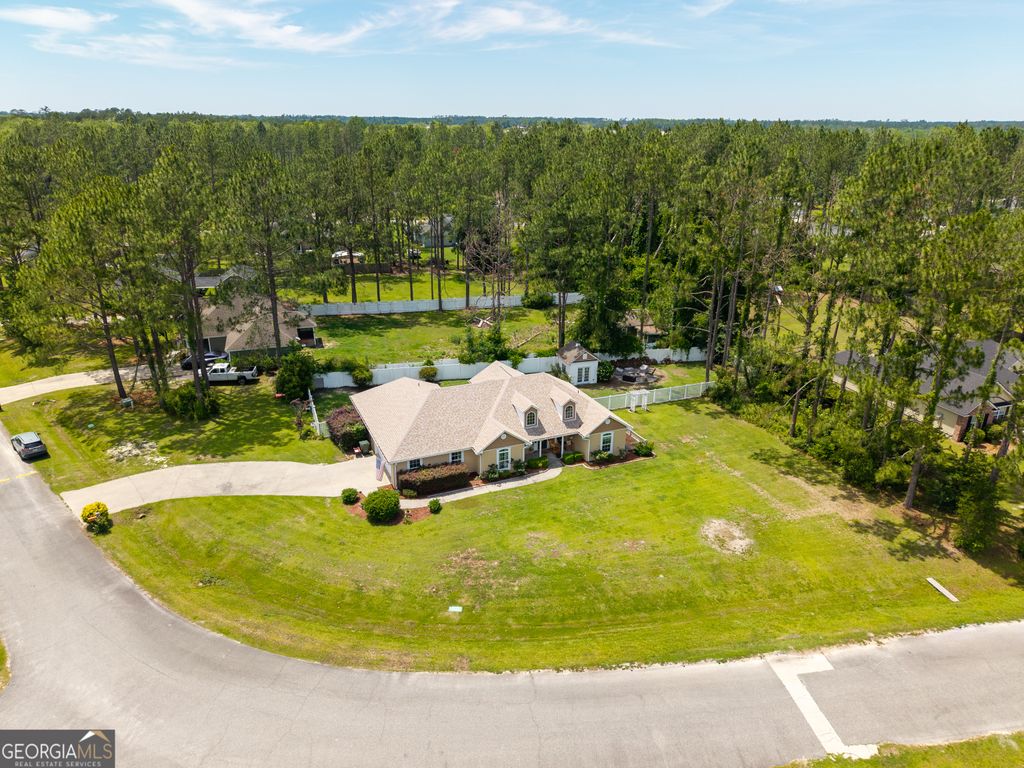 Photo of 21 Cypress Trail, Lakeland, GA 31635 (MLS # 10766365)