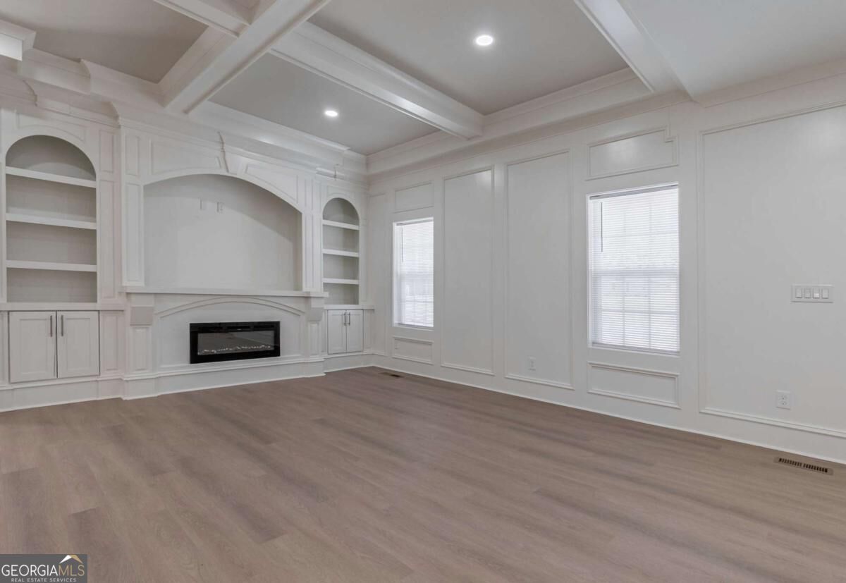 540 Sunset AVE