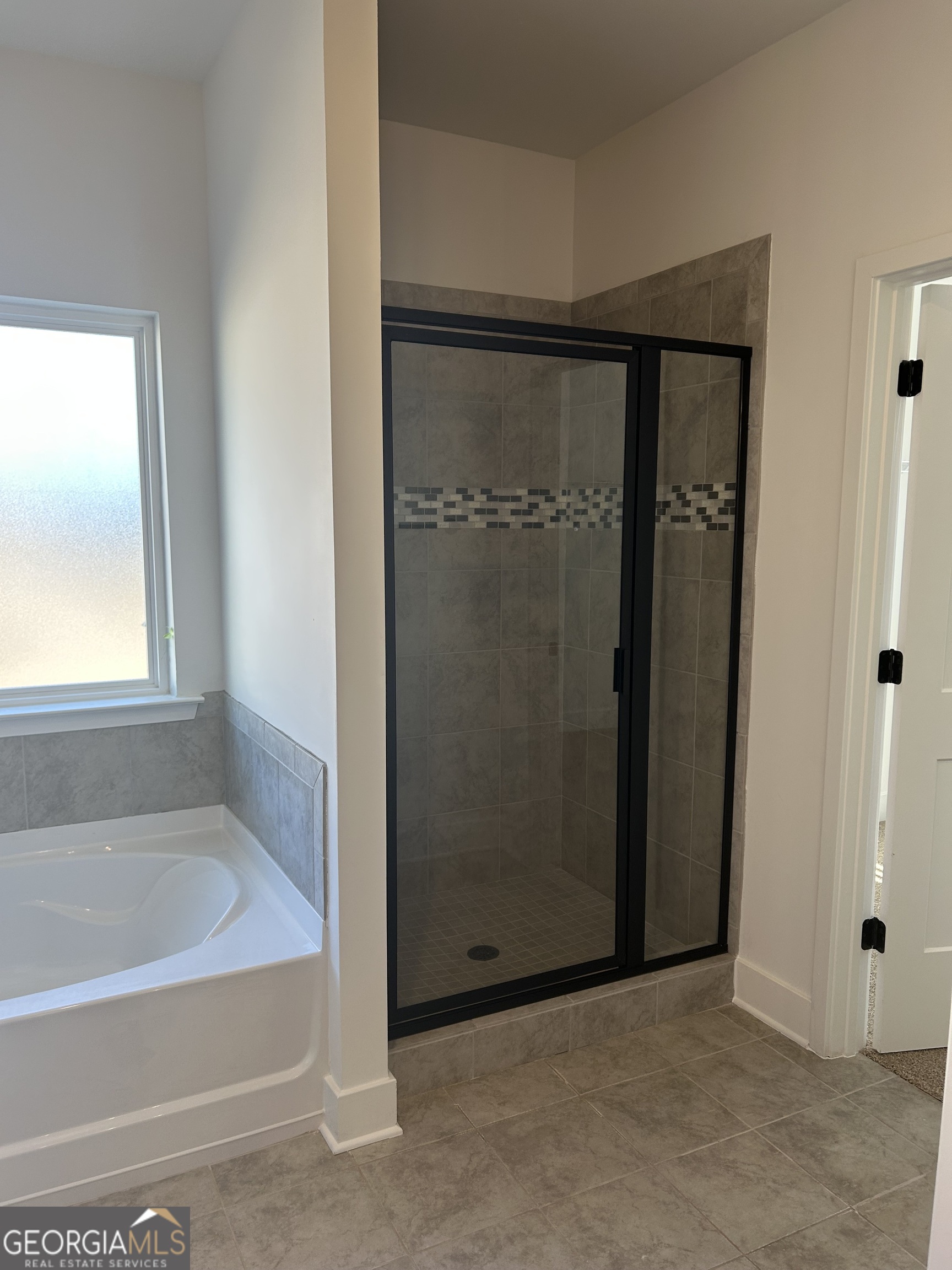 1166 Barrington Place WAY