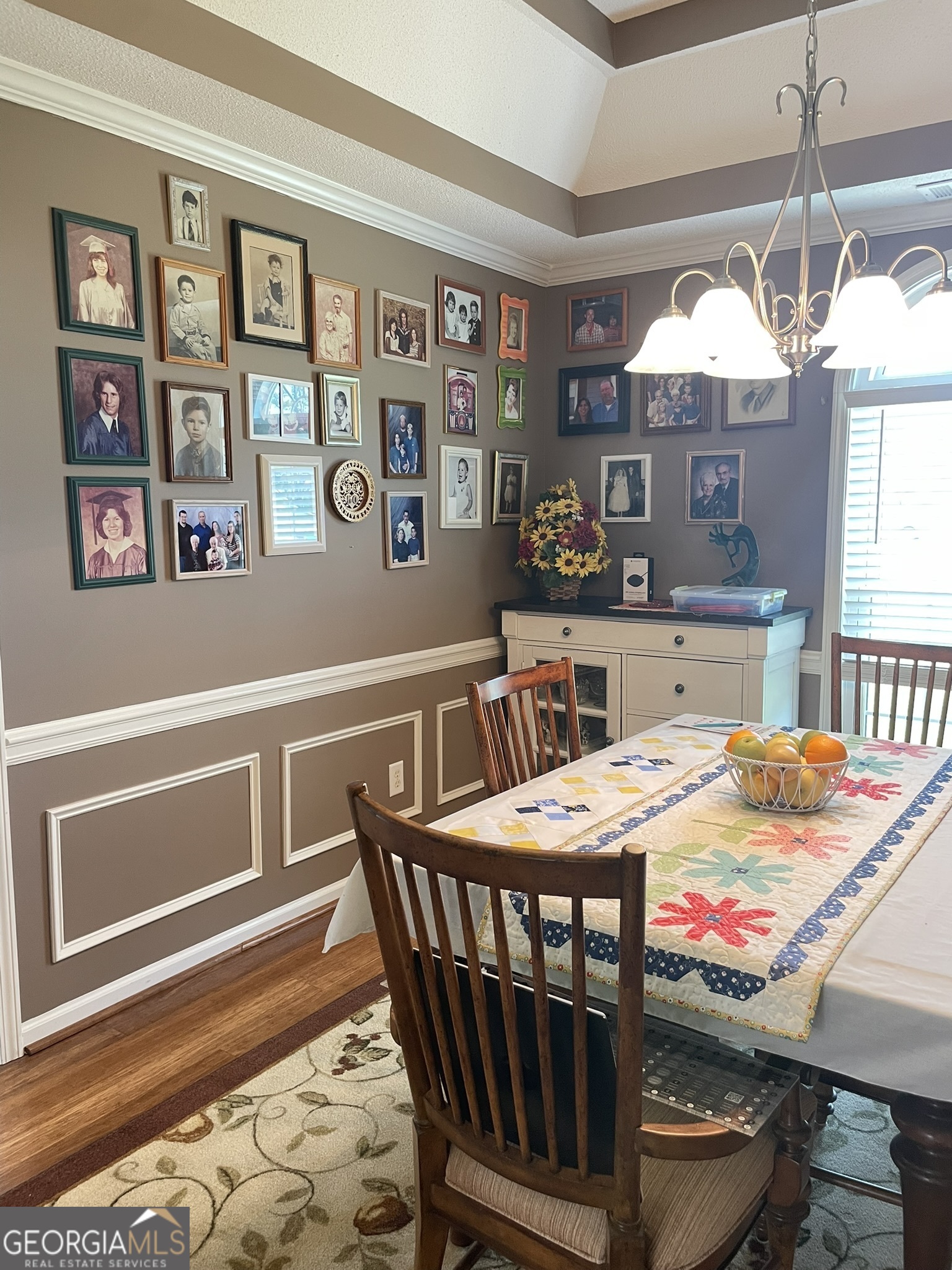 205 Ellicott DR