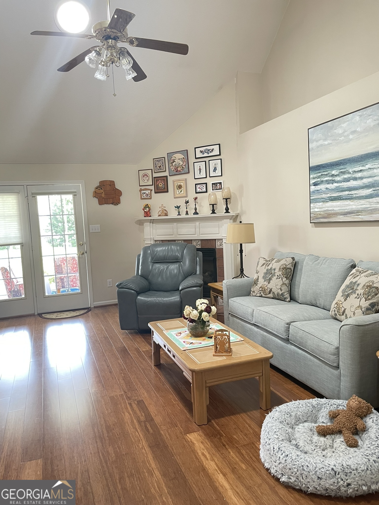 205 Ellicott DR