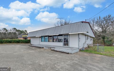 790 Collins RD Toccoa GA 30577