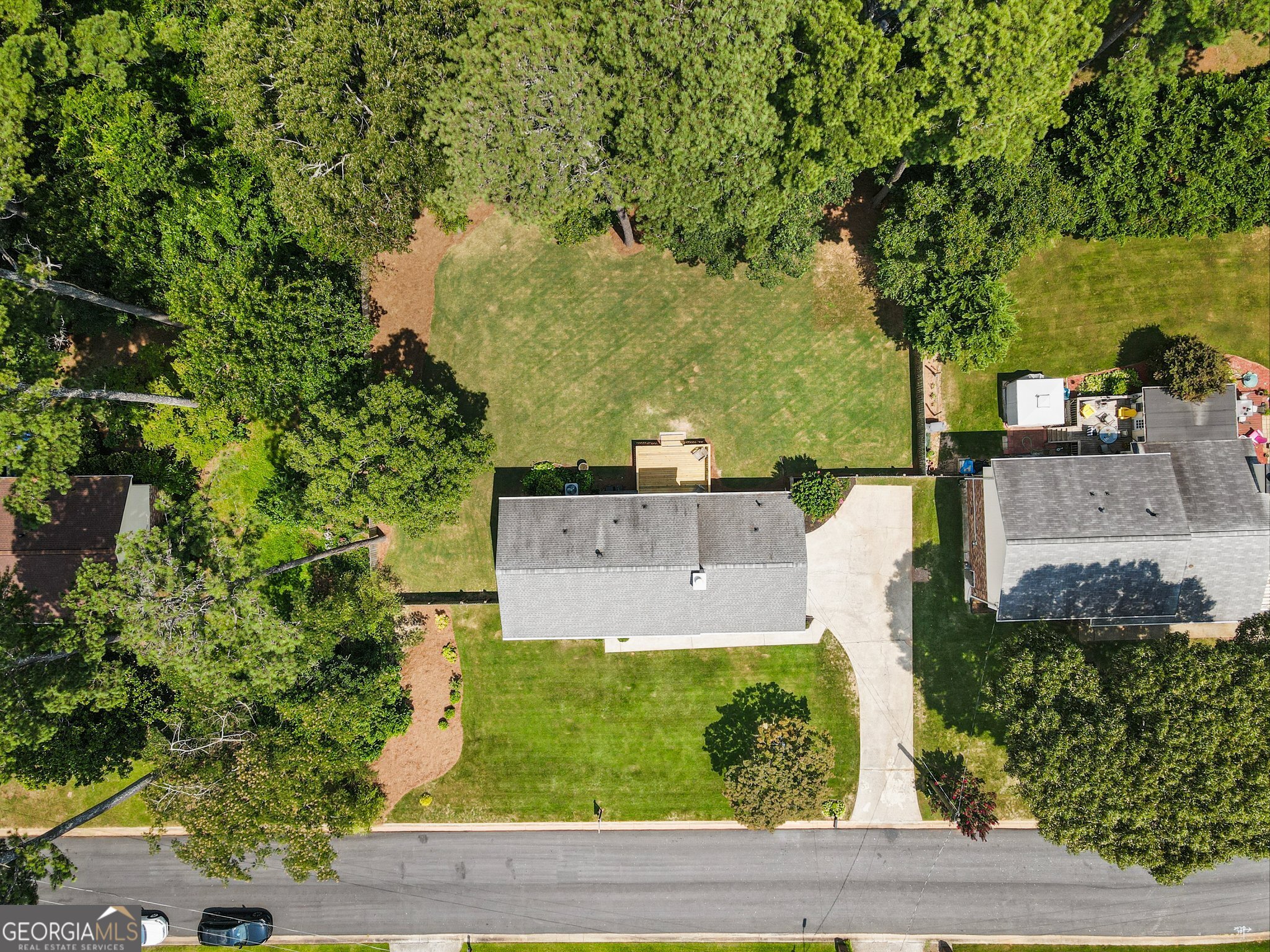 5663 SEVILLE LN