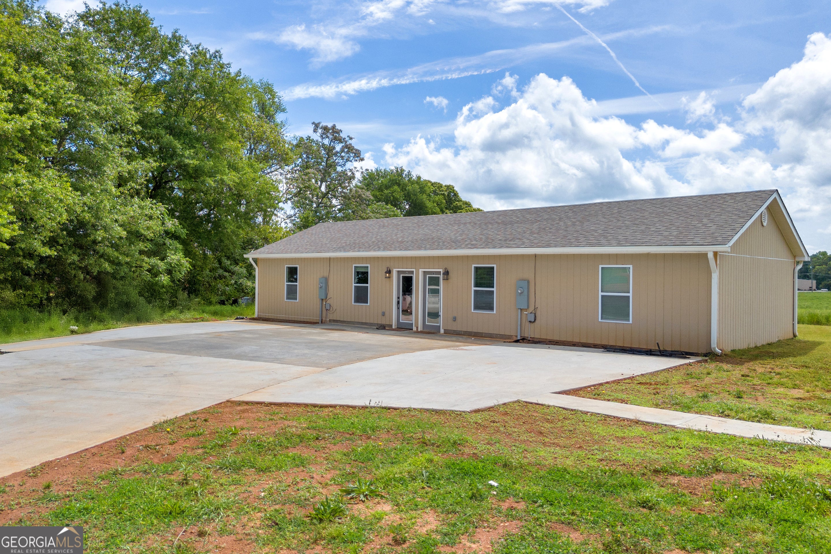 2368 Anderson HWY