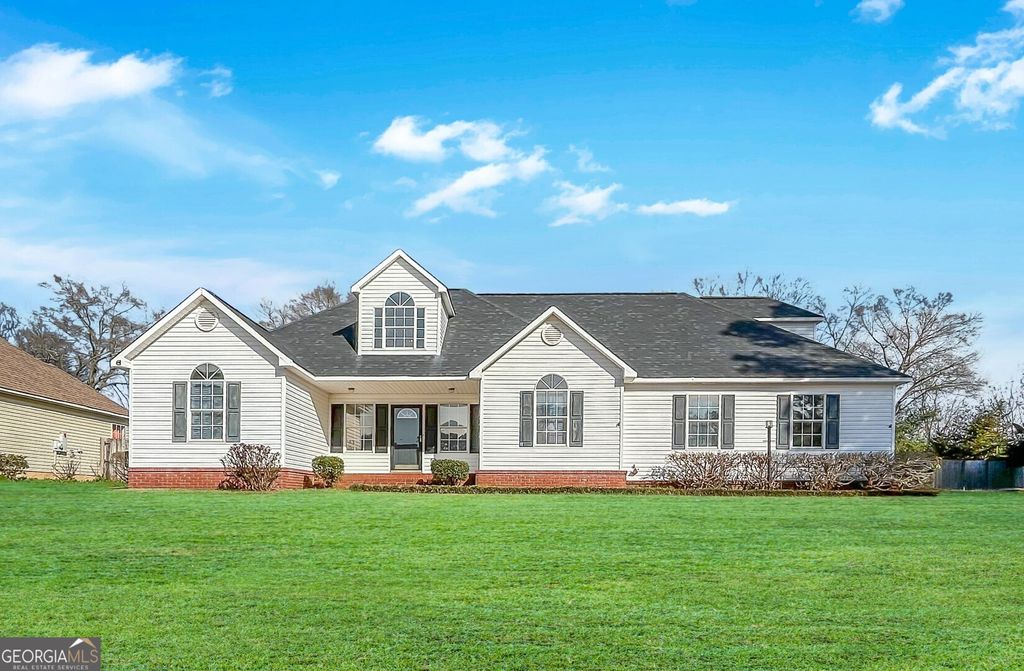 Photo of 177 Gleneagle Drive, Byron, GA 31008 (MLS # 10705536)