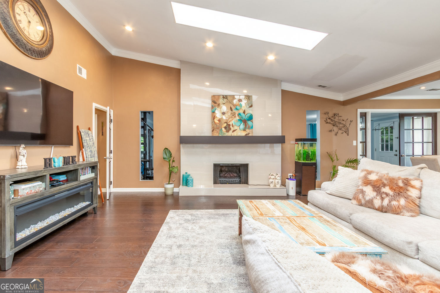 Roswell, Georgia 30076, United States, 3 Bedrooms Bedrooms, ,3 BathroomsBathrooms,Residential,Active,199996