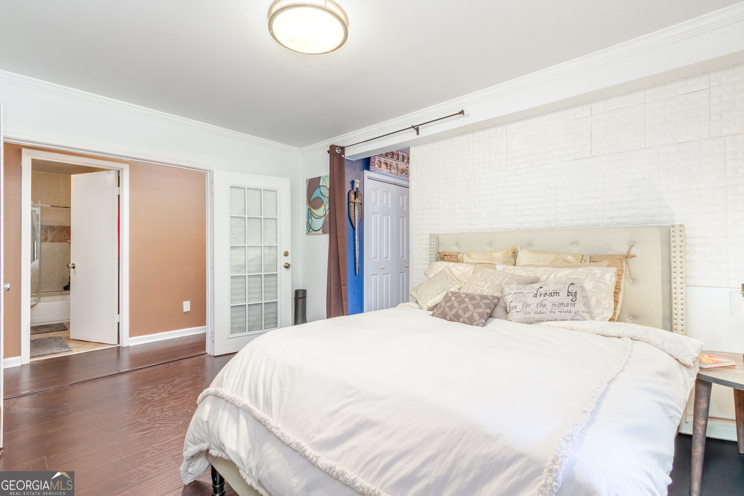 Roswell, Georgia 30076, United States, 3 Bedrooms Bedrooms, ,3 BathroomsBathrooms,Residential,Active,199996