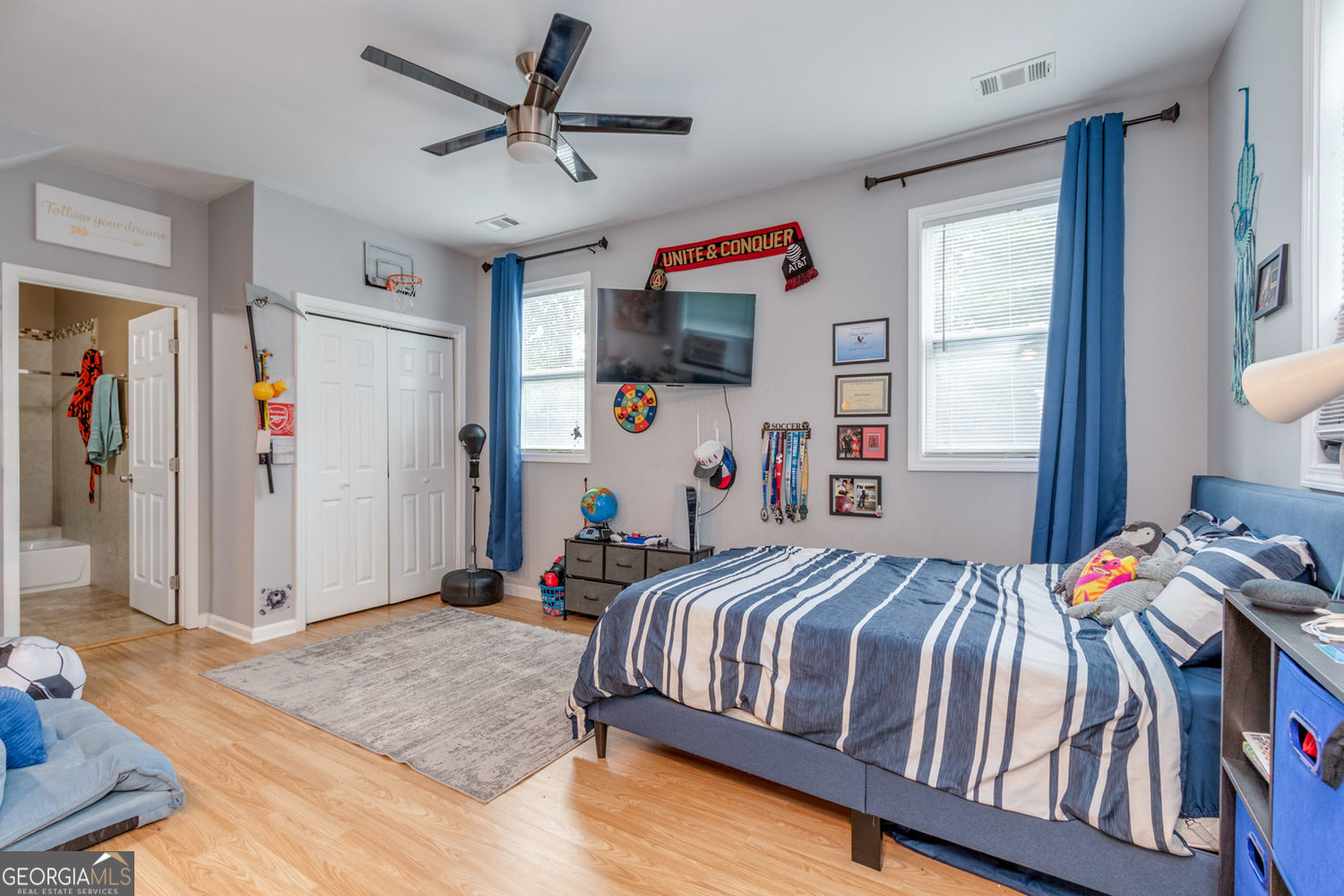 Roswell, Georgia 30076, United States, 3 Bedrooms Bedrooms, ,3 BathroomsBathrooms,Residential,Active,199996