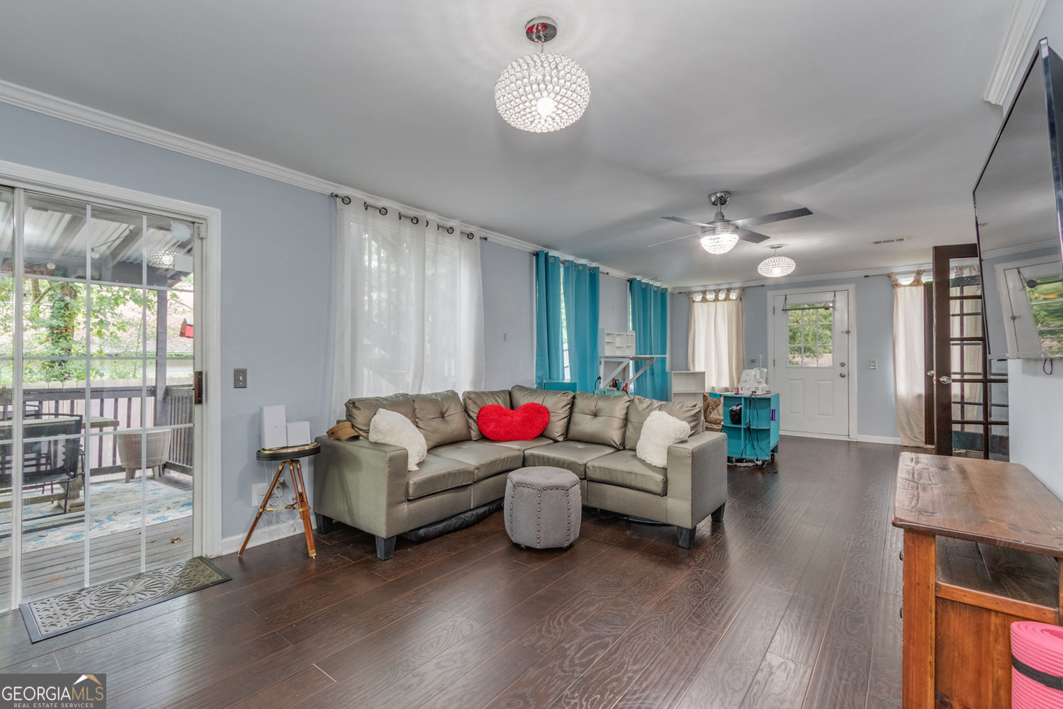 Roswell, Georgia 30076, United States, 3 Bedrooms Bedrooms, ,3 BathroomsBathrooms,Residential,Active,199996