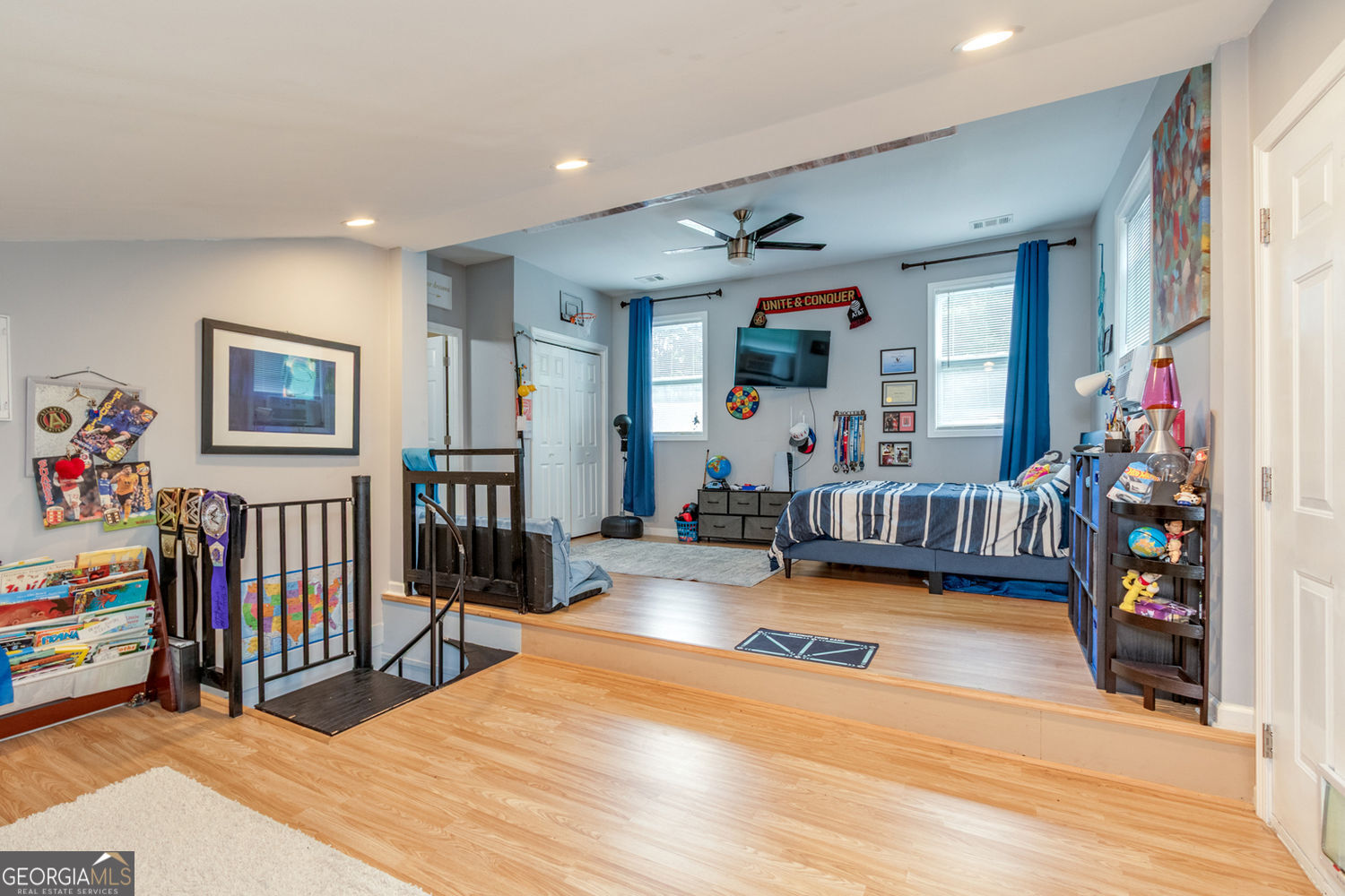 Roswell, Georgia 30076, United States, 3 Bedrooms Bedrooms, ,3 BathroomsBathrooms,Residential,Active,199996