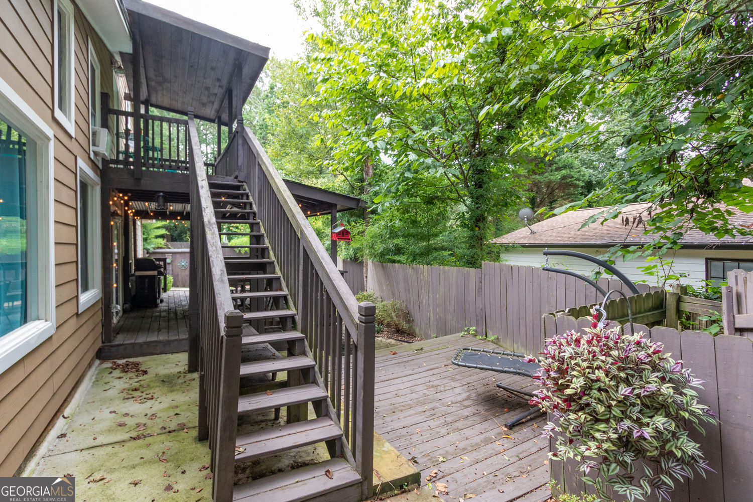 Roswell, Georgia 30076, United States, 3 Bedrooms Bedrooms, ,3 BathroomsBathrooms,Residential,Active,199996