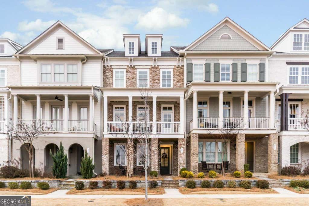 Photo of 963 South on main Drive, Woodstock, GA 30188 (MLS # 10778784)