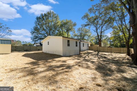 A home in Newnan