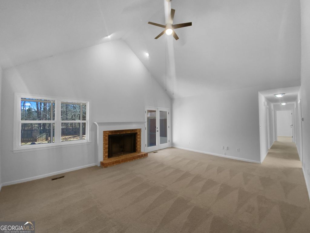 Photo of 180 Antebellum Way, Fayetteville, GA 30215 (MLS # 10674220)