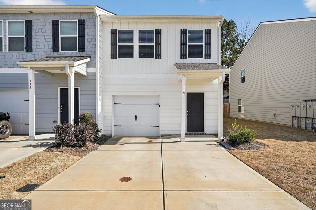 Photo of 110 Village Green Drive NW, Adairsville, GA 30103 (MLS # 10660319)