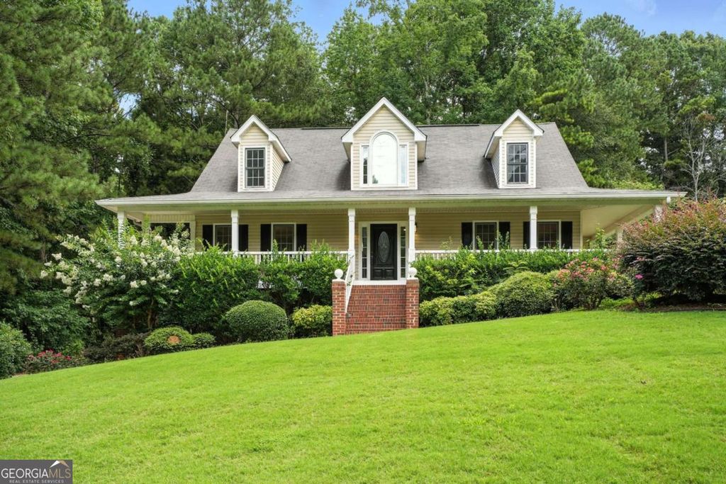 Photo of 66 Blackberry Lane, Douglasville, GA 30134 (MLS # 10636721)